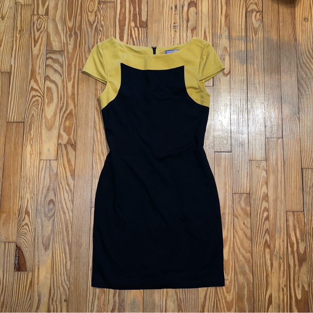 Vivienne Tam Black and Yellow Cap-Sleeve Sheath Dress